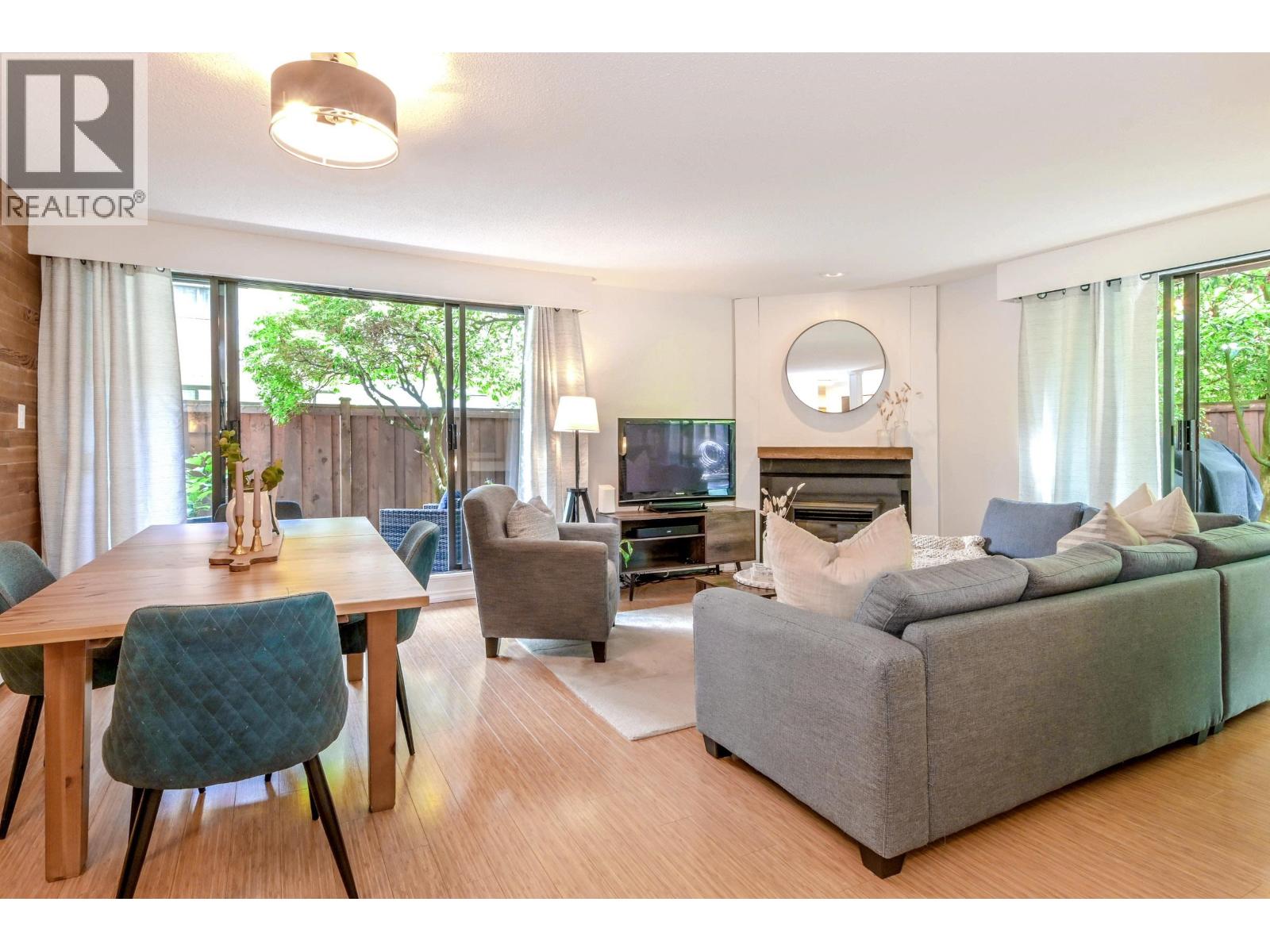 Photo 5 of 109 708 Eighth Avenue, New Westminster BC