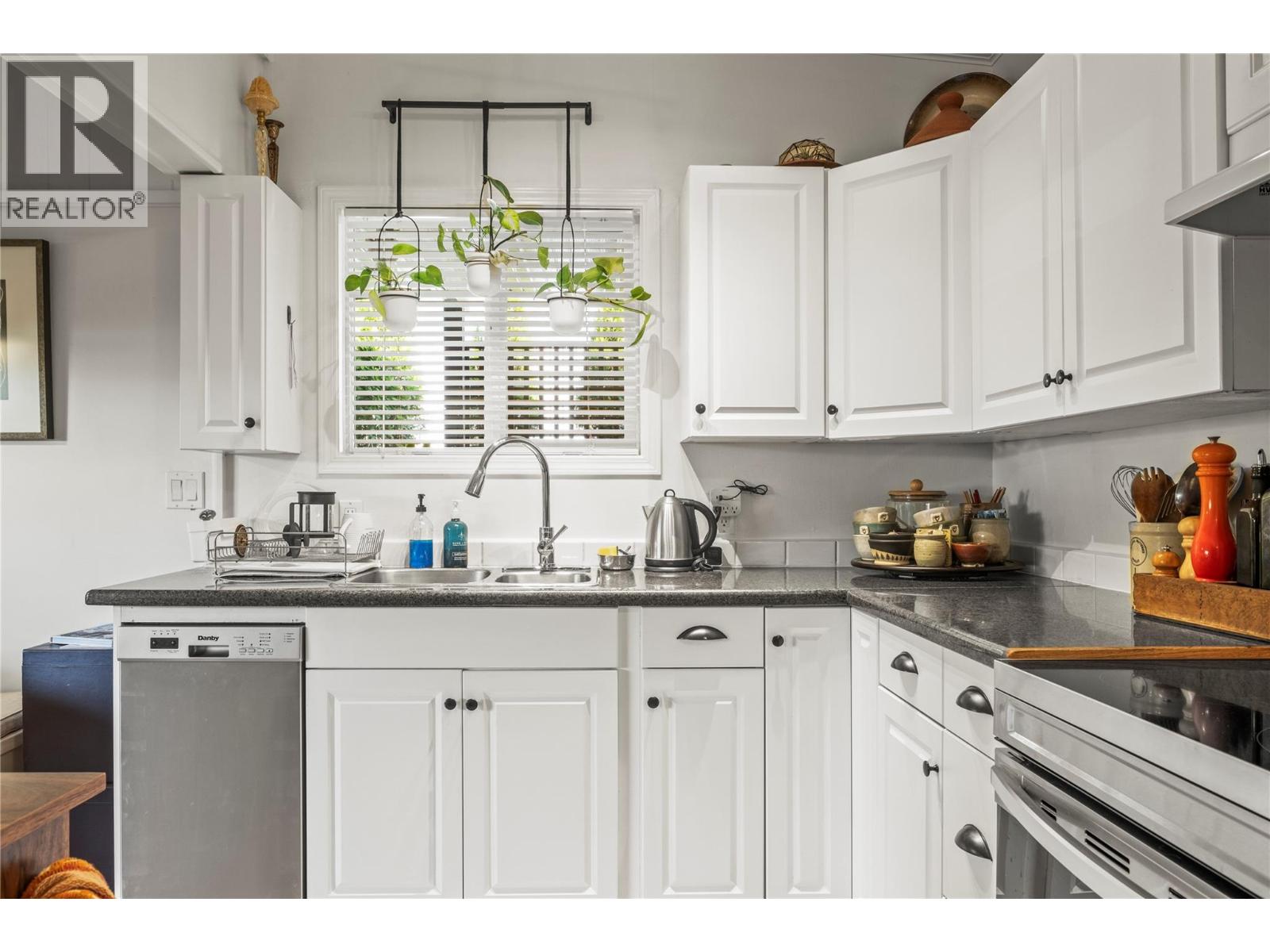 3601 Alexis Park Drive, Vernon