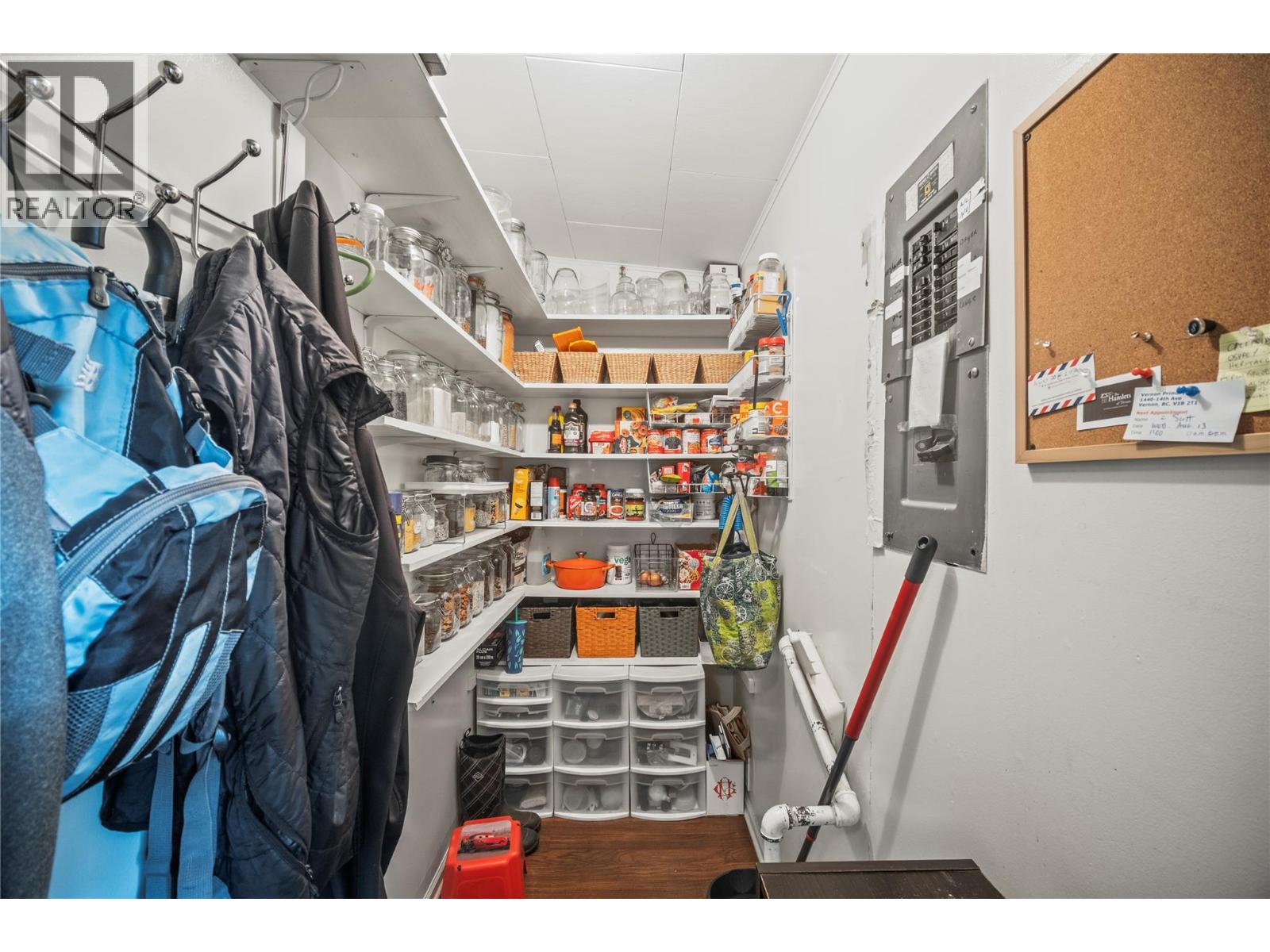 3601 Alexis Park Drive, Vernon