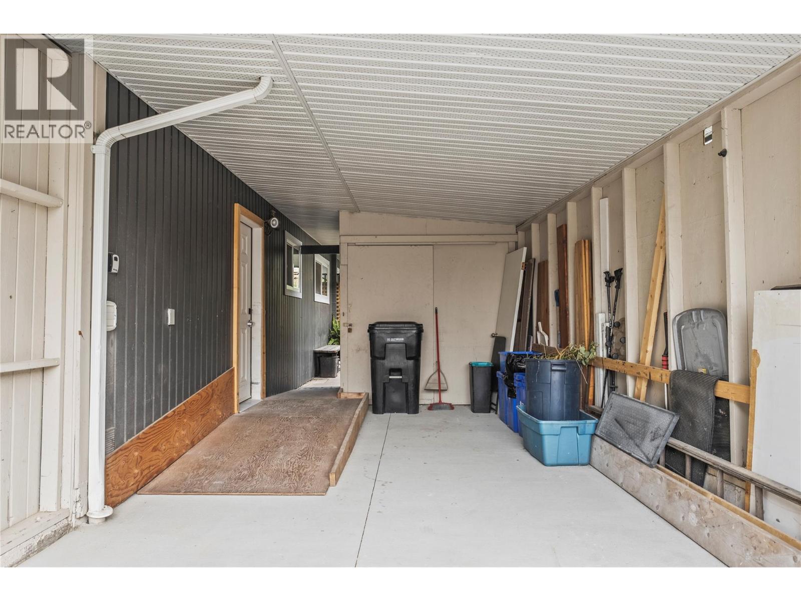 3601 Alexis Park Drive, Vernon