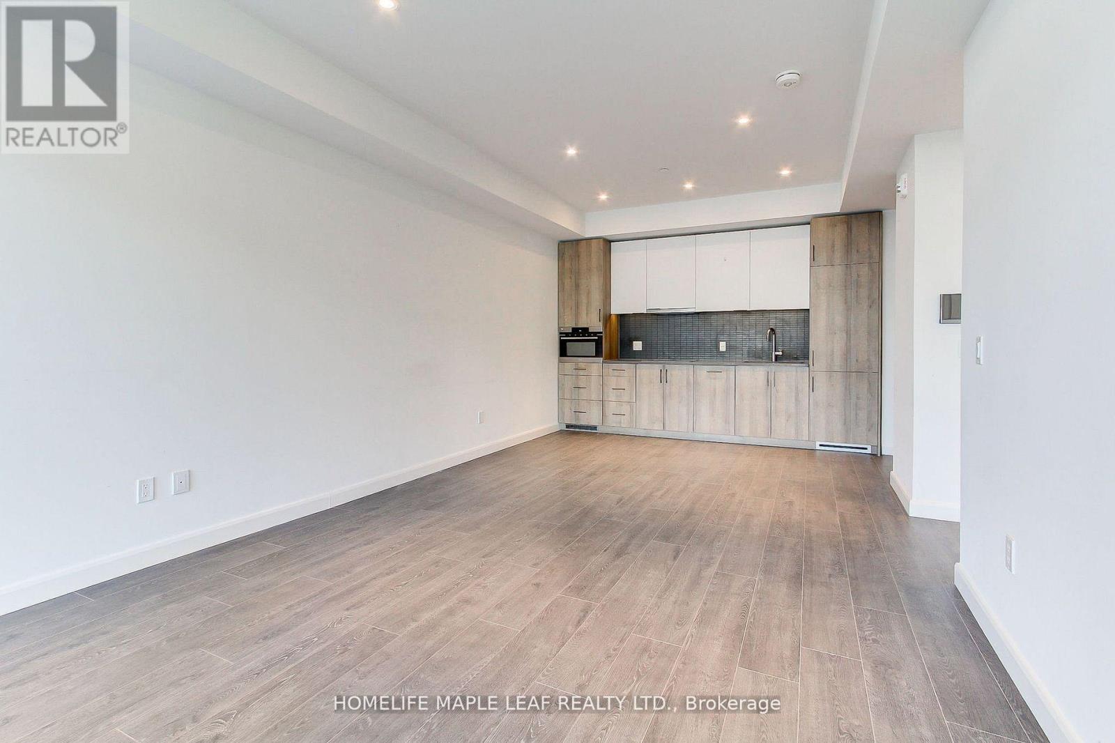 Photo 22 of 103 741 King Street W, Kitchener ON