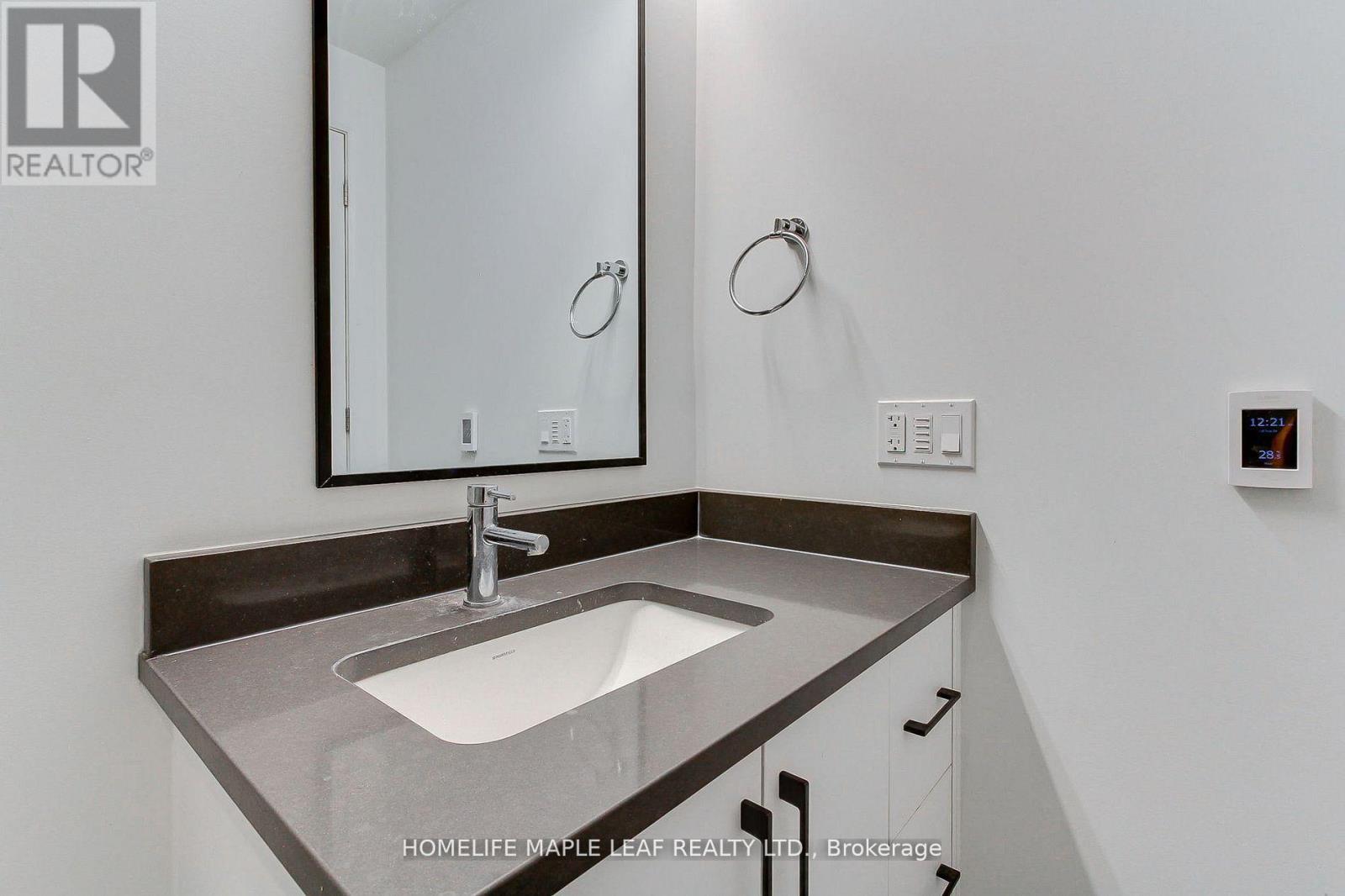 Photo 29 of 103 741 King Street W, Kitchener ON