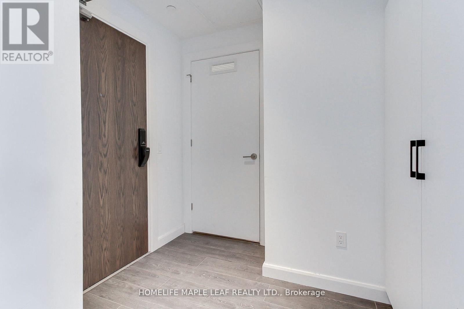 Photo 9 of 103 741 King Street W, Kitchener ON