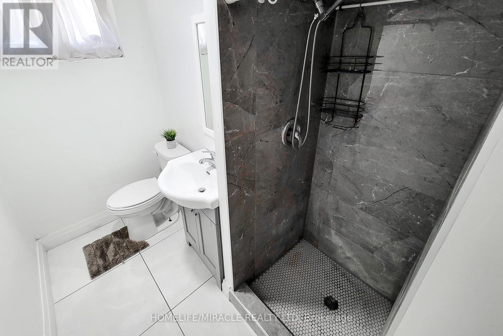 Photo 20 of 12 Maitland Avenue, Hamilton ON