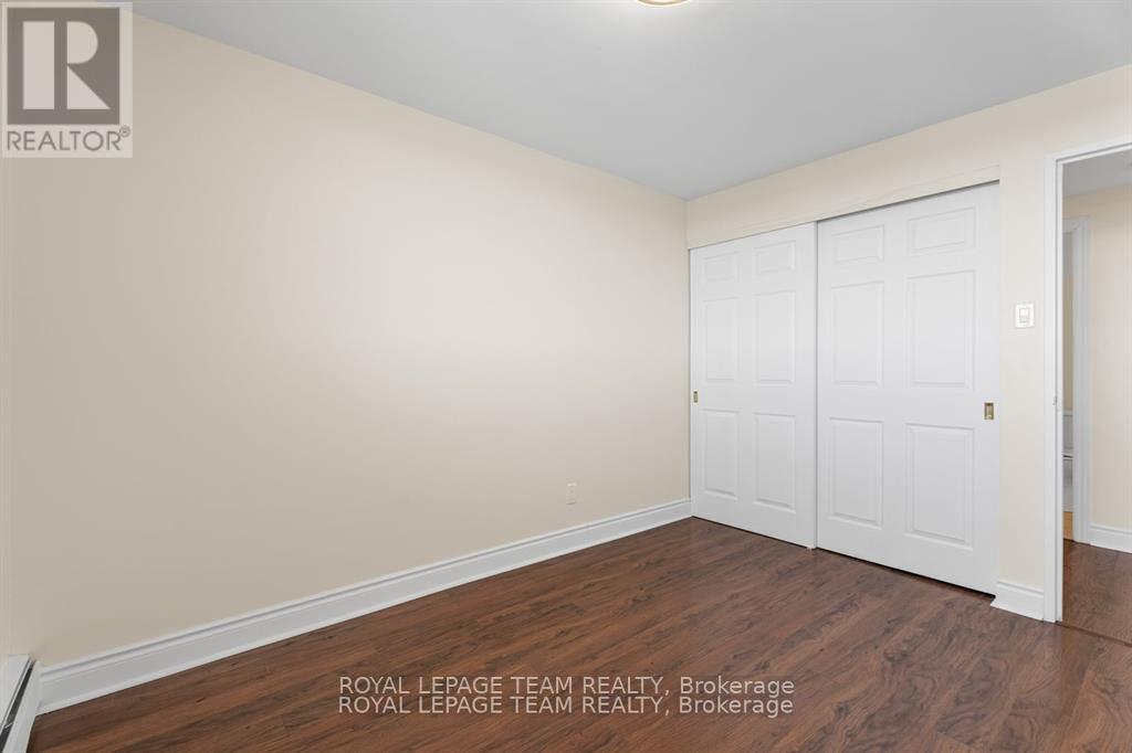 Photo 13 of 2004 415 Greenview Avenue, Ottawa ON