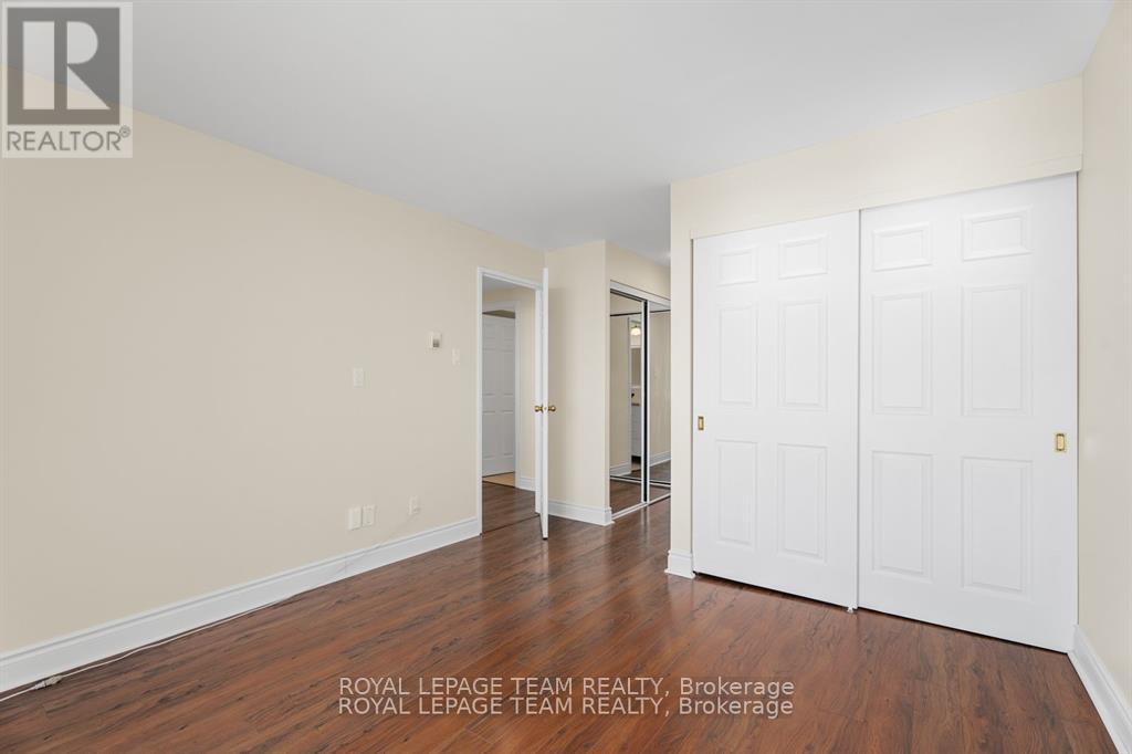 Photo 16 of 2004 415 Greenview Avenue, Ottawa ON