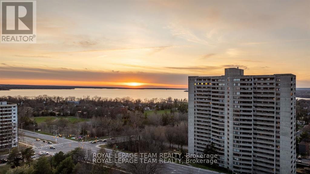 Photo 32 of 2004 415 Greenview Avenue, Ottawa ON
