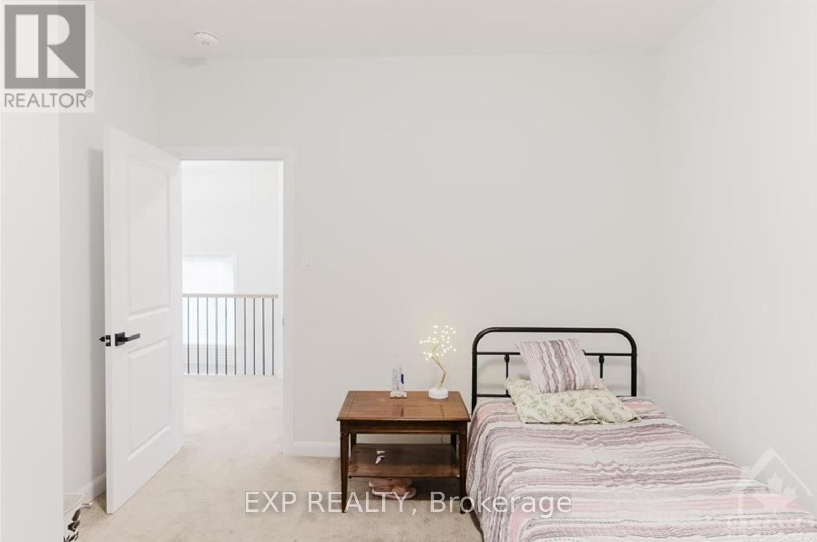 Photo 12 of 853 Cappamore Drive, Ottawa ON