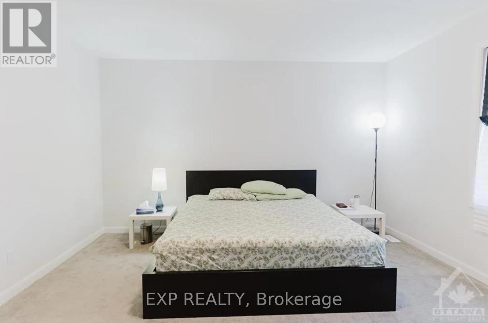 Photo 15 of 853 Cappamore Drive, Ottawa ON