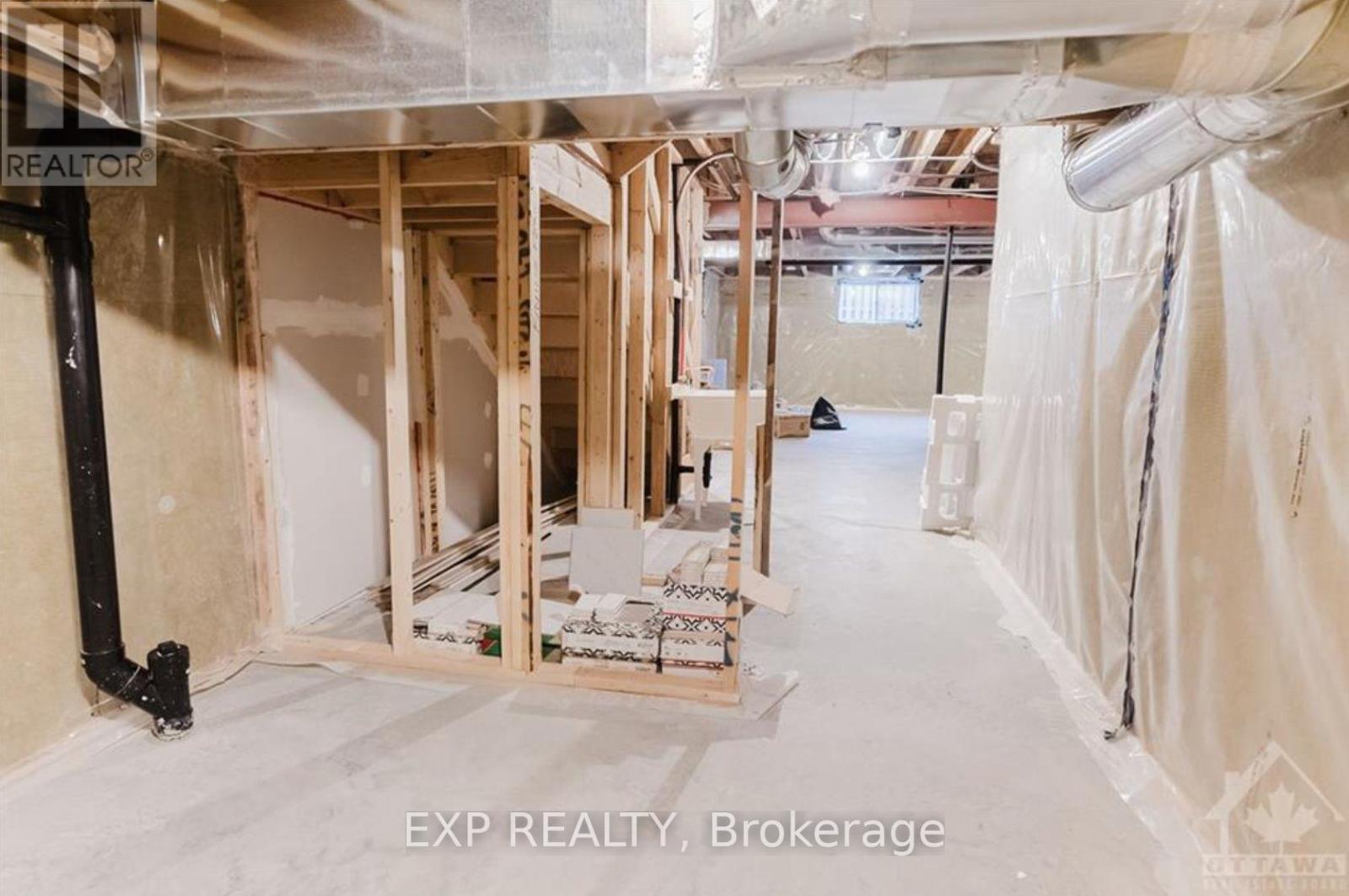 Photo 18 of 853 Cappamore Drive, Ottawa ON