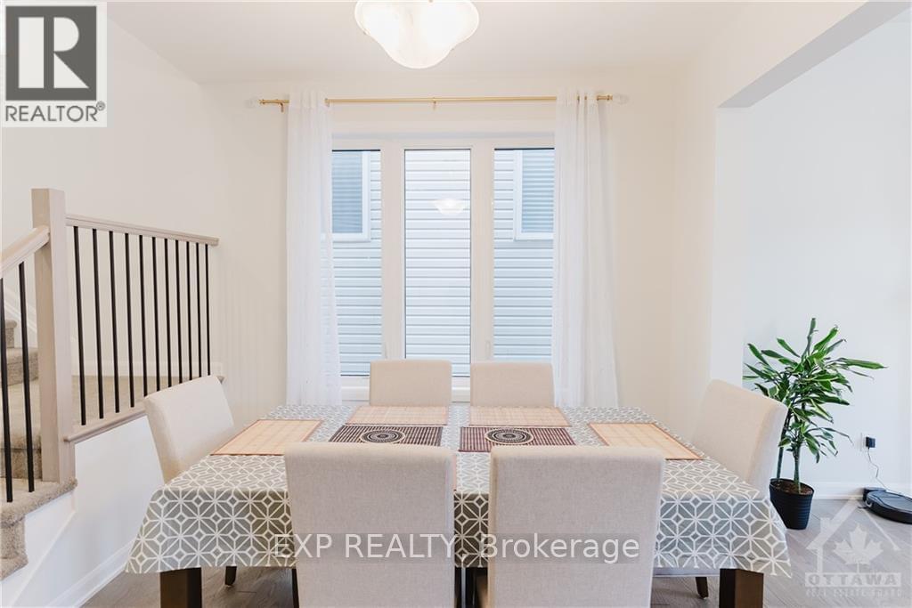Photo 6 of 853 Cappamore Drive, Ottawa ON