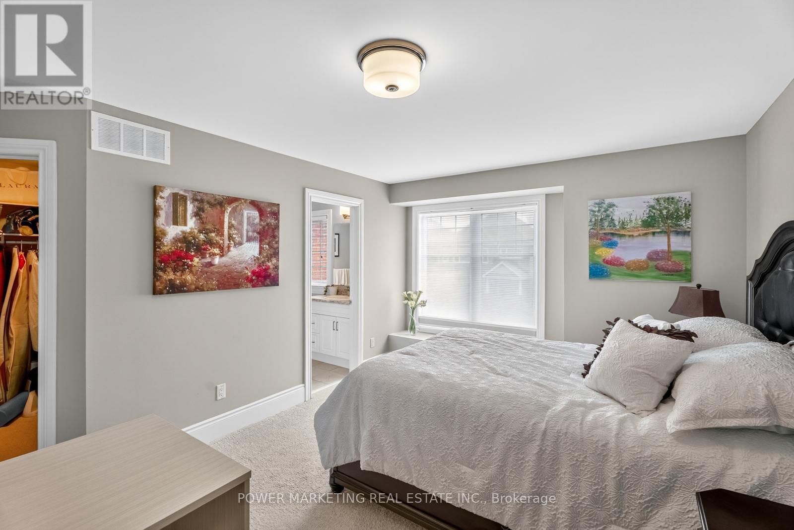 Photo 32 of 692 Egret Way, Ottawa ON