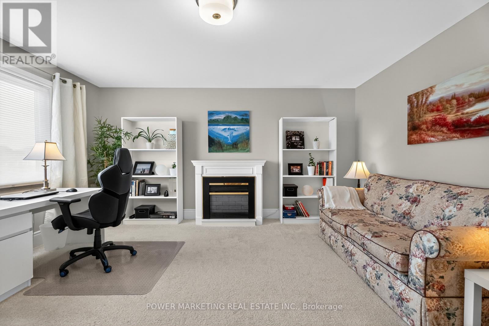 Photo 37 of 692 Egret Way, Ottawa ON