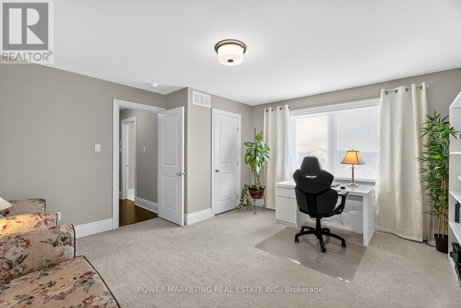 Photo 38 of 692 Egret Way, Ottawa ON