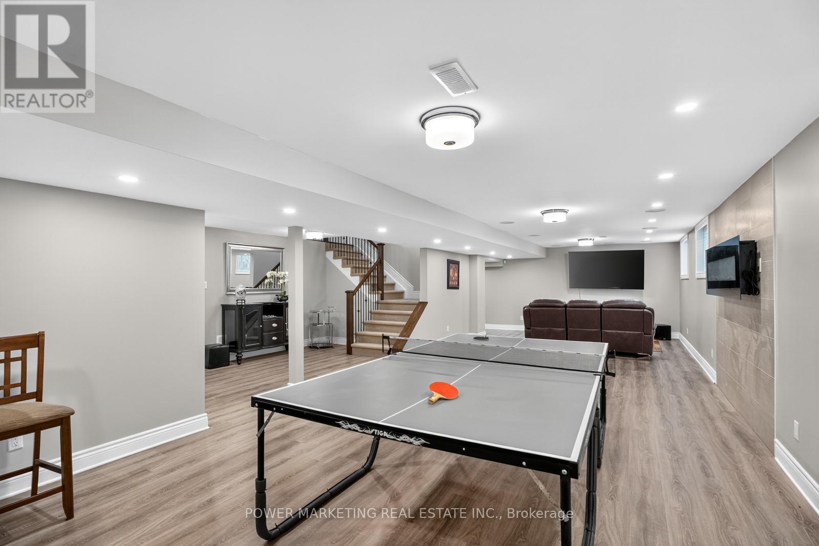 Photo 40 of 692 Egret Way, Ottawa ON