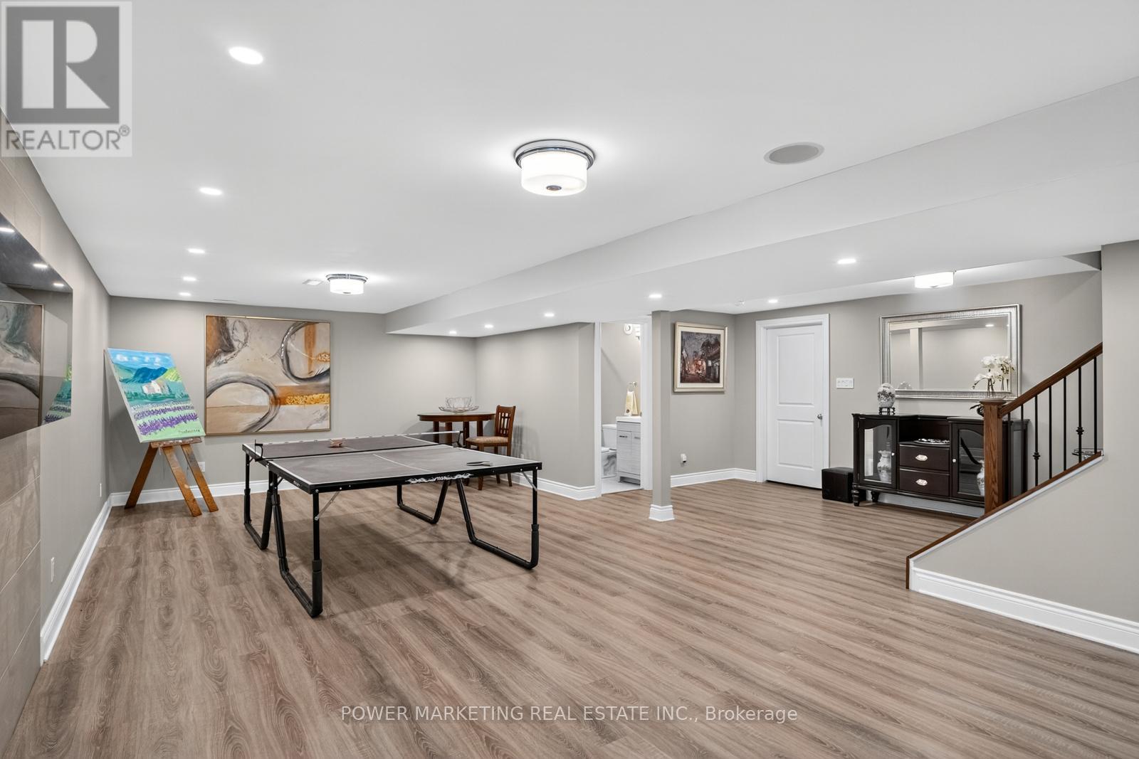 Photo 41 of 692 Egret Way, Ottawa ON