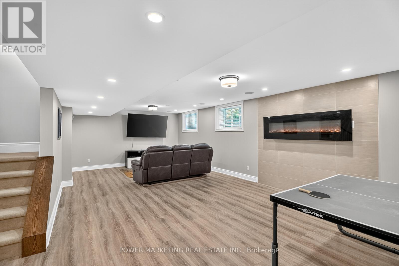 Photo 42 of 692 Egret Way, Ottawa ON