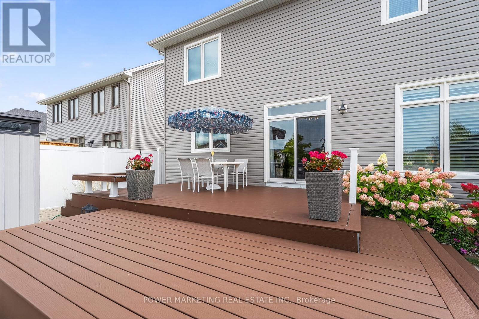 Photo 48 of 692 Egret Way, Ottawa ON