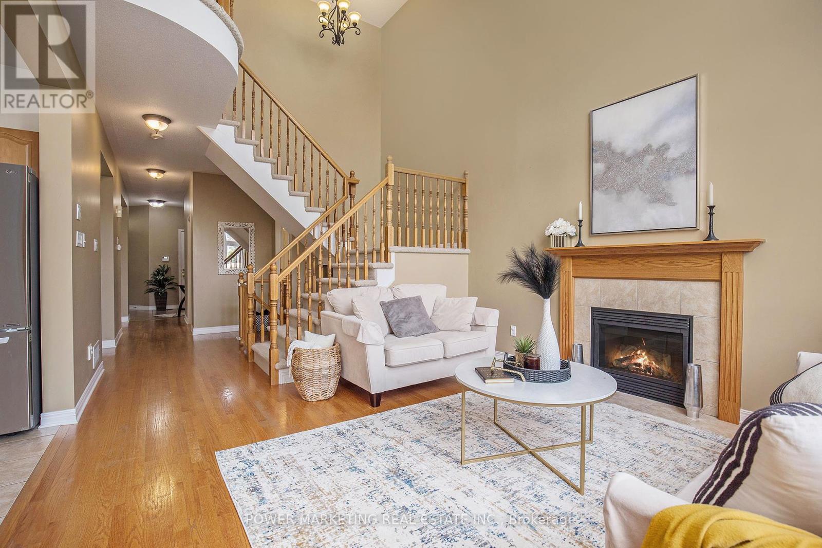 Photo 17 of 141 Finn Court, Ottawa ON