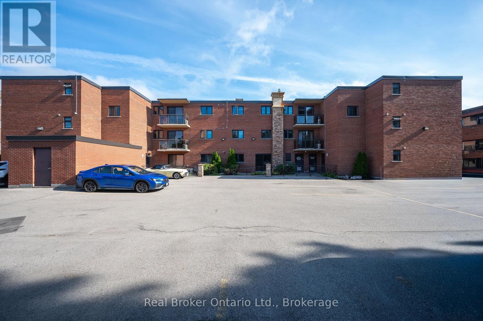 Photo 22 of 303 1212 Fennell Avenue E, Hamilton ON