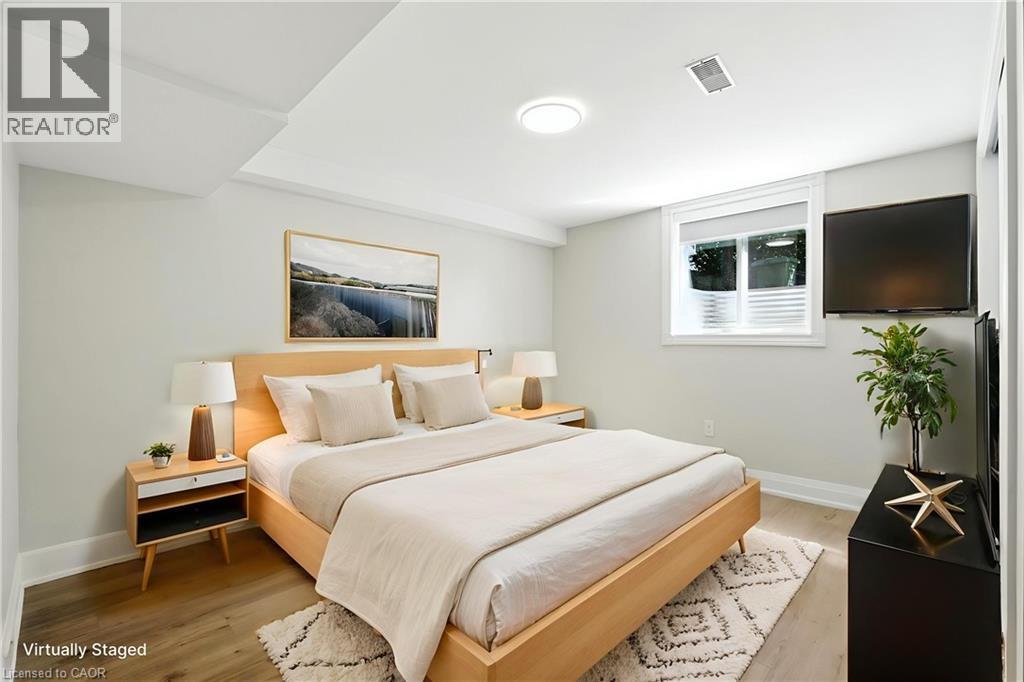 Photo 16 of 929 Upper Ottawa Street Unit B, Hamilton ON
