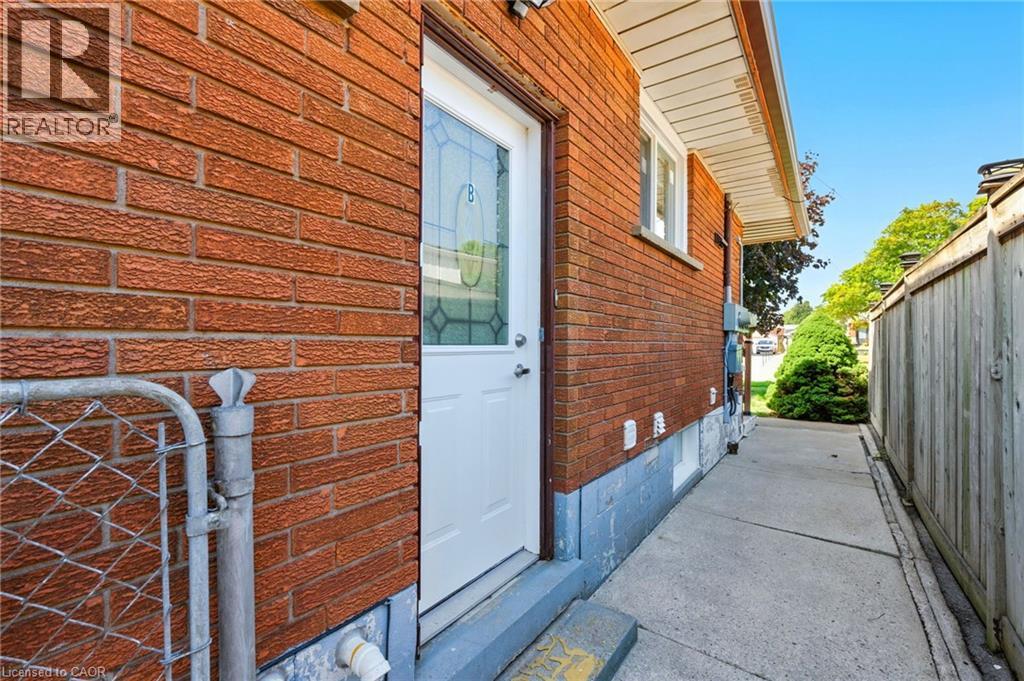 Photo 2 of 929 Upper Ottawa Street Unit B, Hamilton ON