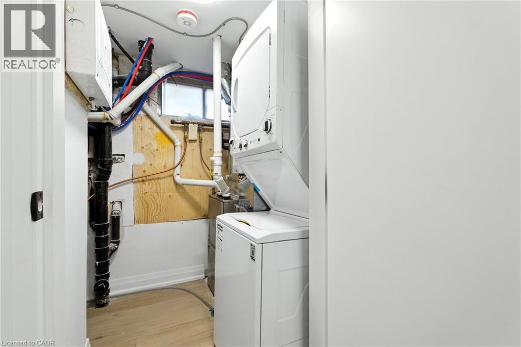 Photo 21 of 929 Upper Ottawa Street Unit B, Hamilton ON