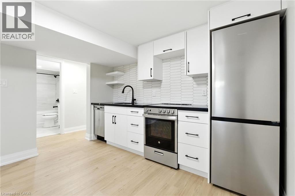 Photo 5 of 929 Upper Ottawa Street Unit B, Hamilton ON