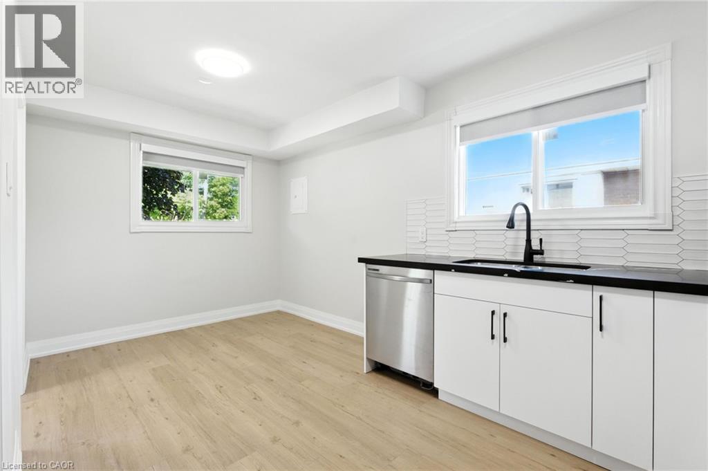 Photo 4 of 929 Upper Ottawa Street Unit A, Hamilton ON