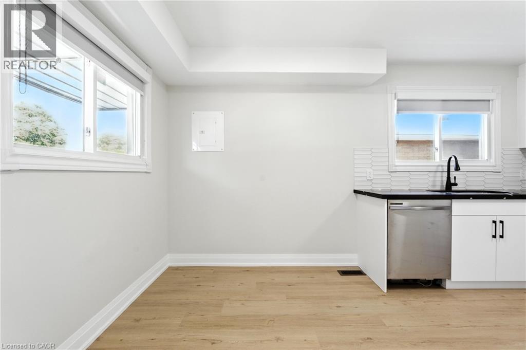 Photo 9 of 929 Upper Ottawa Street Unit A, Hamilton ON