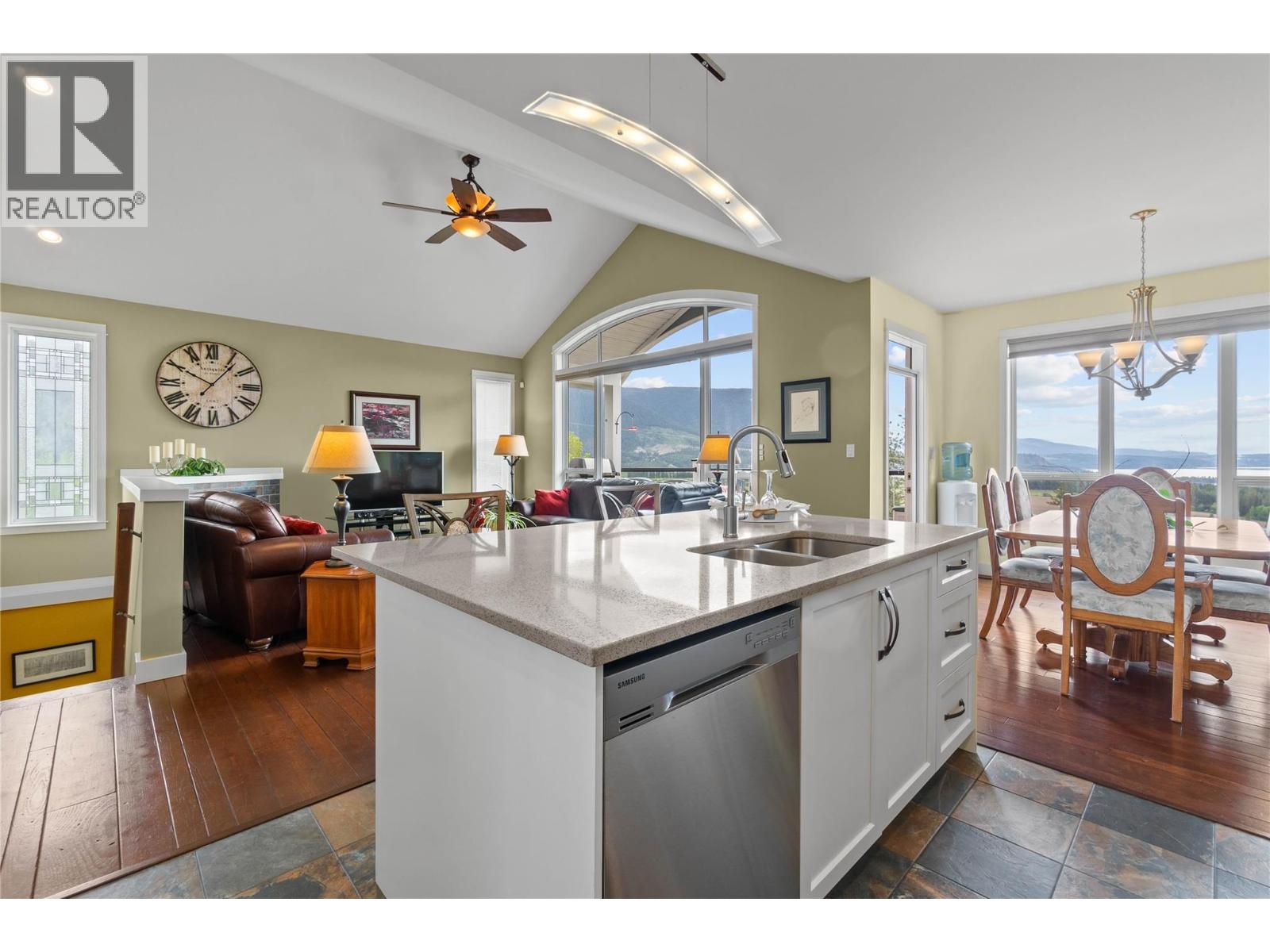 Photo 22 of 2754 Sun Ridge Place, Tappen BC
