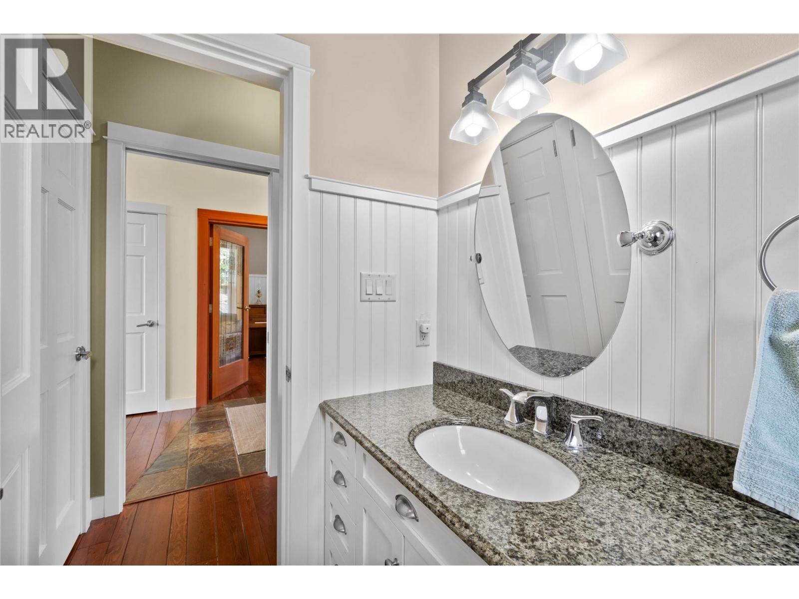 Photo 24 of 2754 Sun Ridge Place, Tappen BC