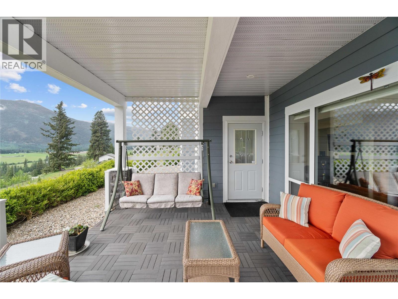 Photo 78 of 2754 Sun Ridge Place, Tappen BC