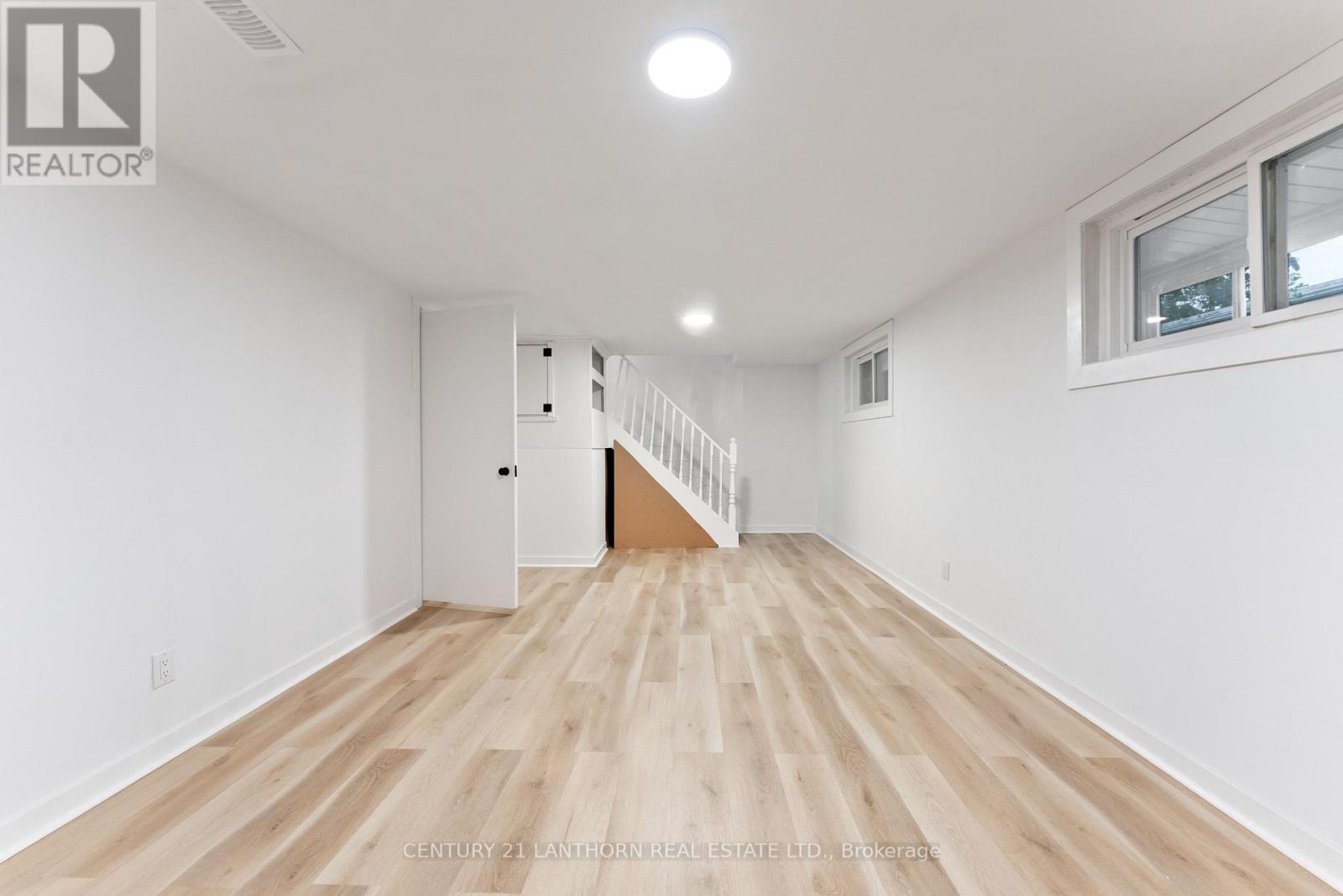Photo 26 of 94 Rollins Drive, Belleville ON