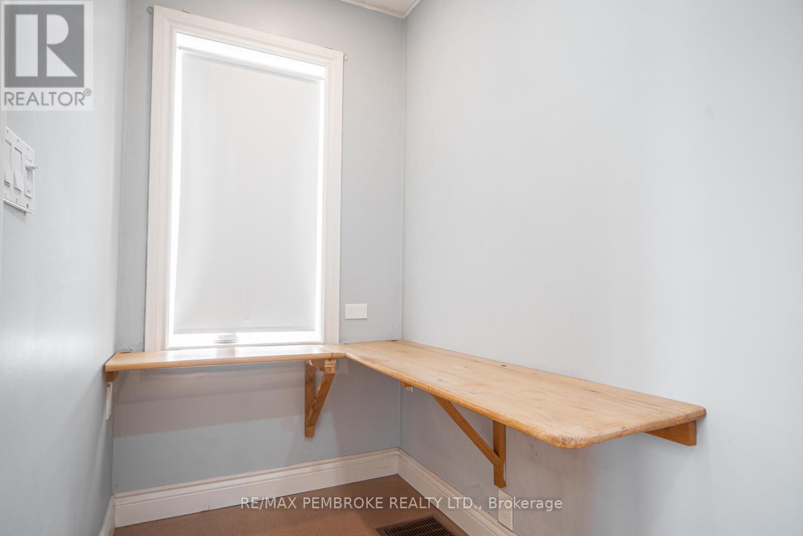 Photo 19 of 382 Mary Street, Pembroke ON