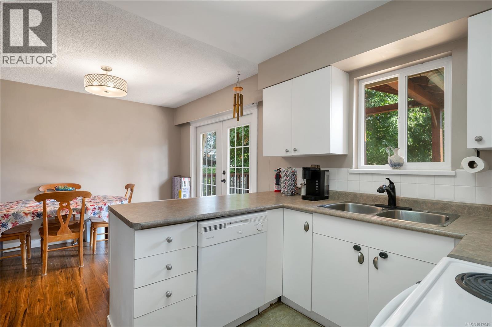 1985 Penfield Rd, Campbell River