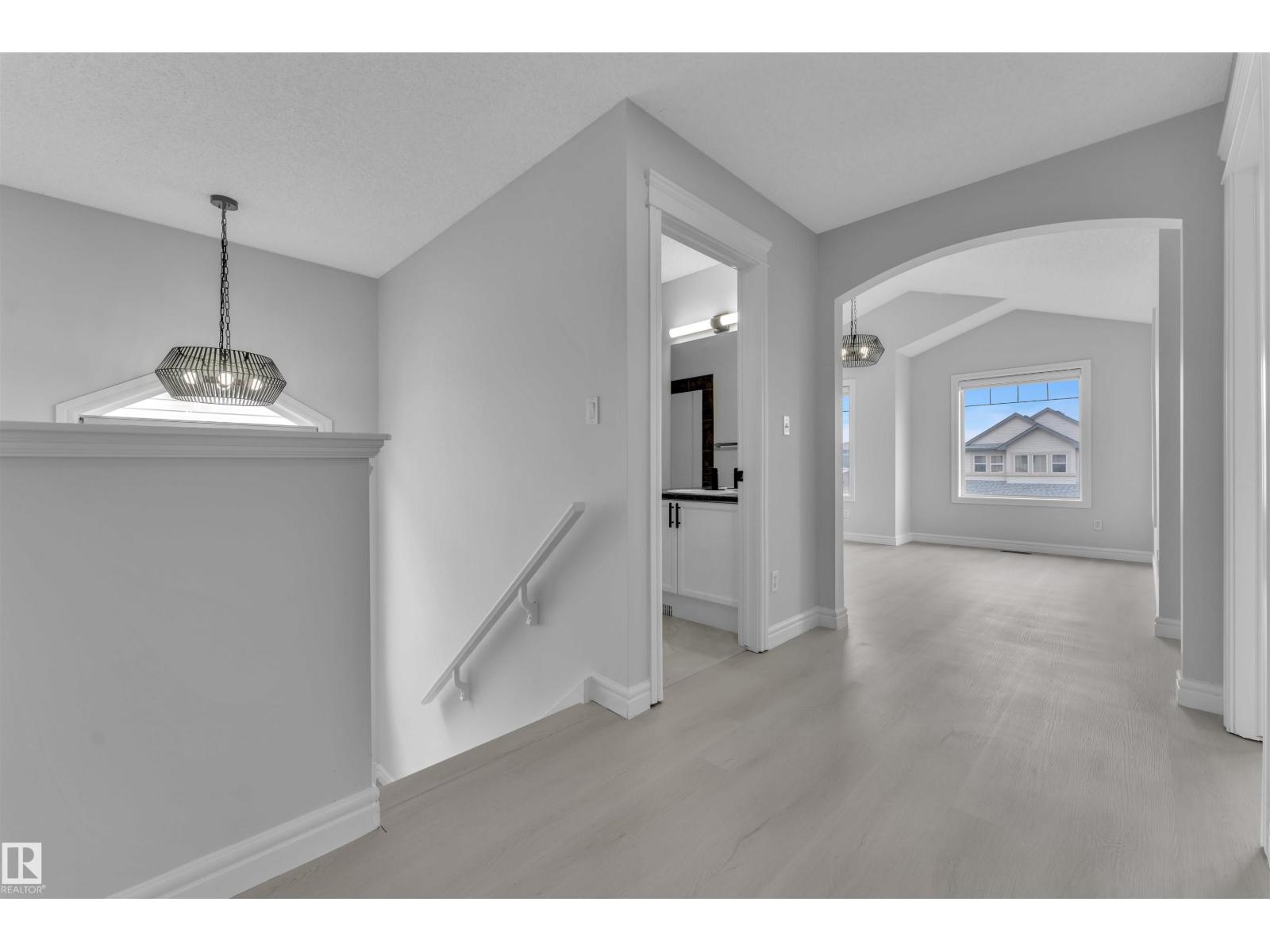 Photo 23 of 4110 157 A Av Nw, Edmonton AB