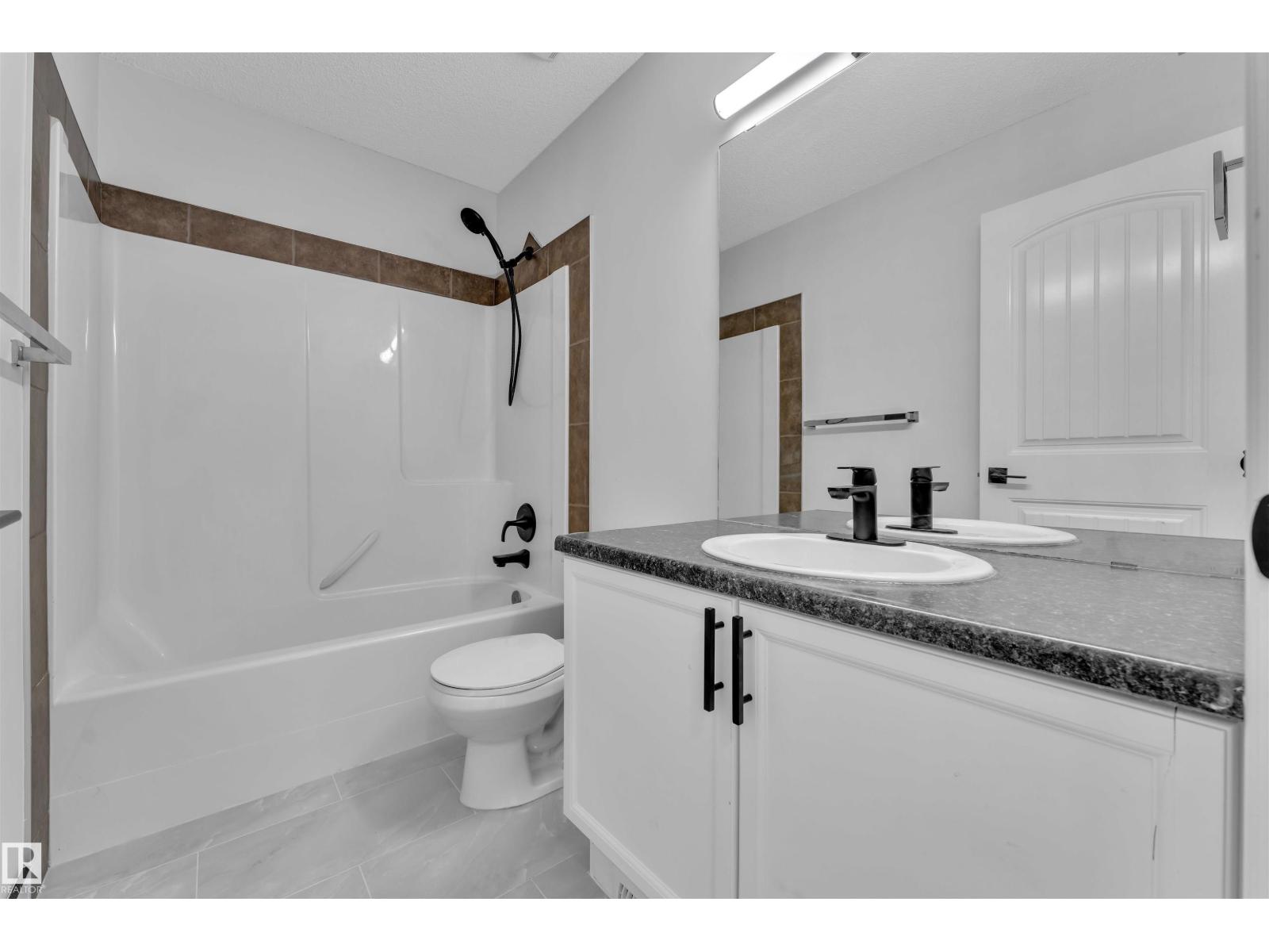 Photo 30 of 4110 157 A Av Nw, Edmonton AB