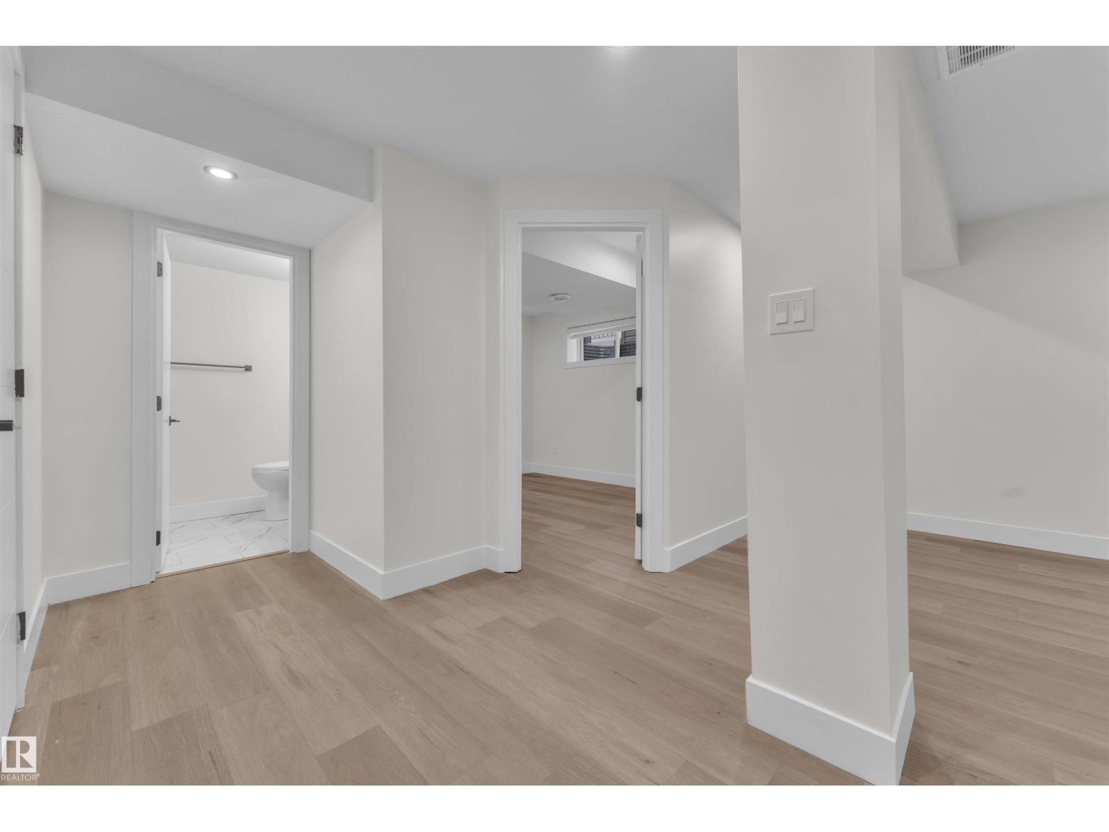 Photo 45 of 4110 157 A Av Nw, Edmonton AB