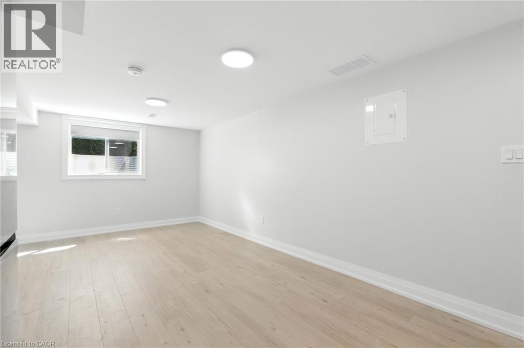 Photo 19 of 929 Upper Ottawa Street Unit C, Hamilton ON