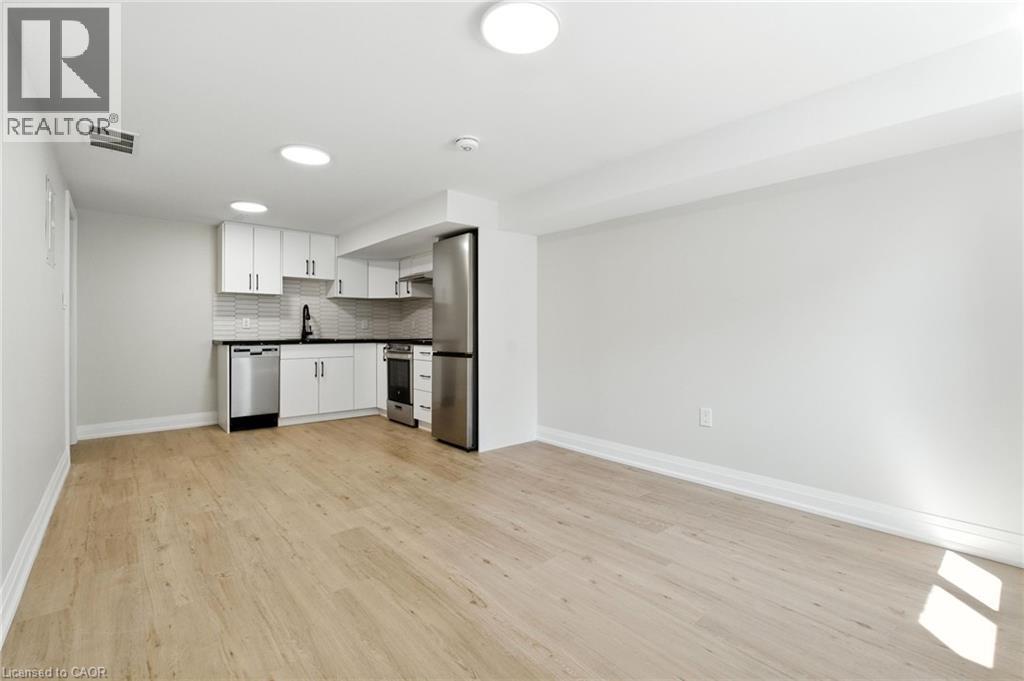 Photo 8 of 929 Upper Ottawa Street Unit C, Hamilton ON