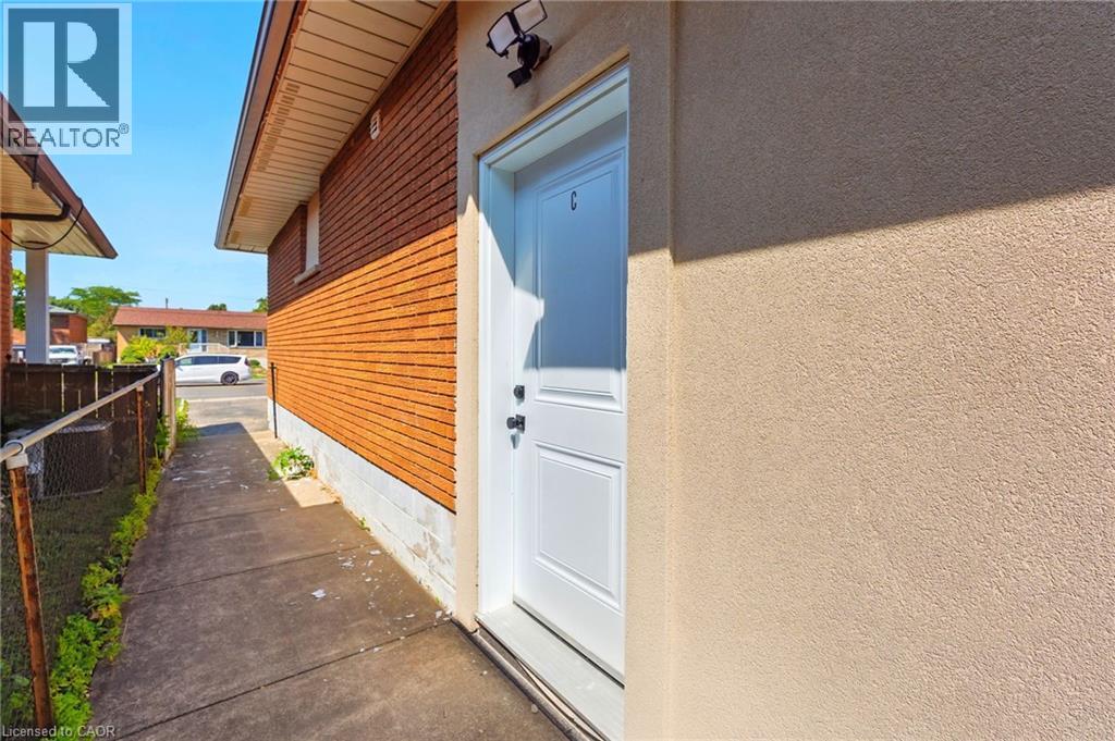 Photo 3 of 929 Upper Ottawa Street Unit C, Hamilton ON