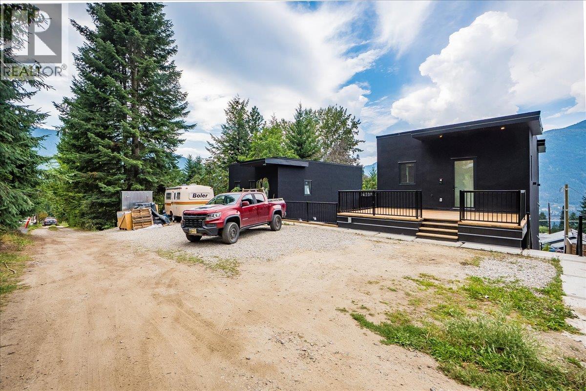 Photo 48 of C 620 Richards Street, Nelson BC