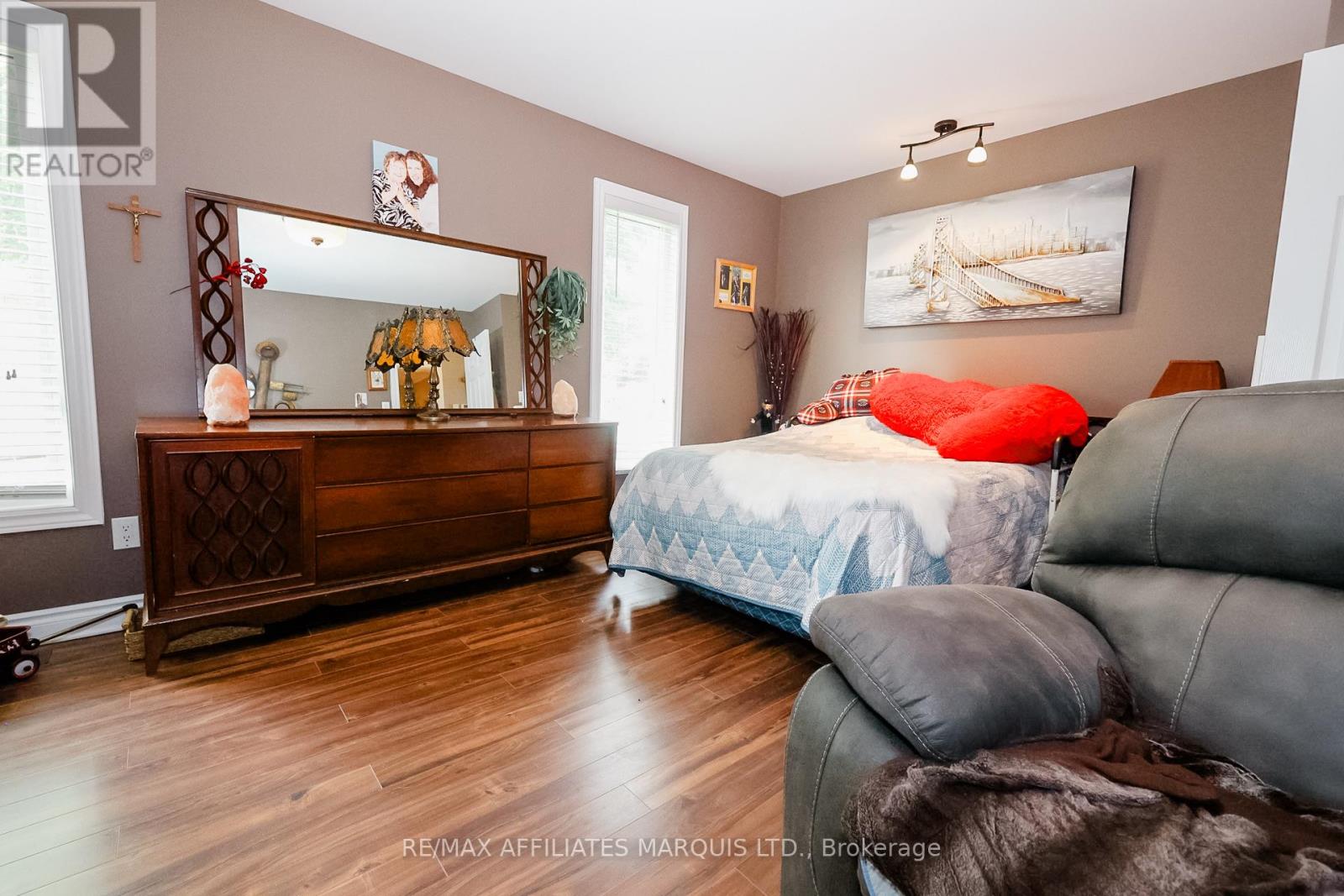 Photo 14 of 133 St George Street E, North Glengarry ON