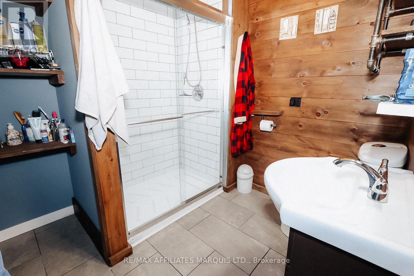 Photo 21 of 133 St George Street E, North Glengarry ON