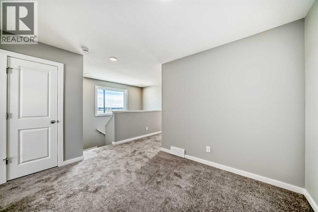 Photo 22 of 8 Starling Place Nw, Calgary AB