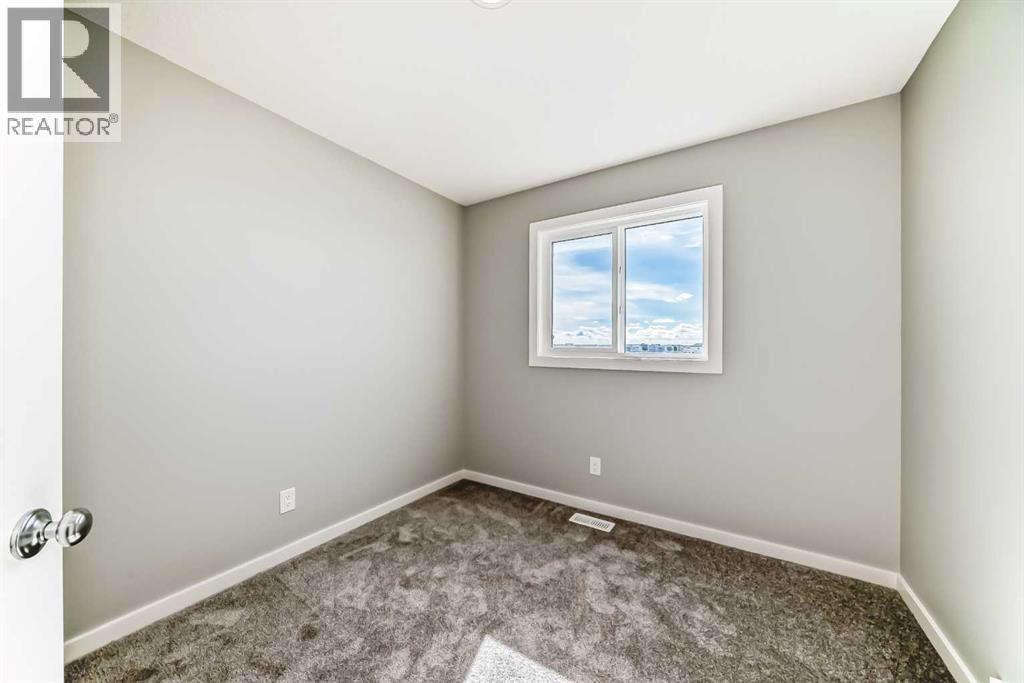 Photo 33 of 8 Starling Place Nw, Calgary AB