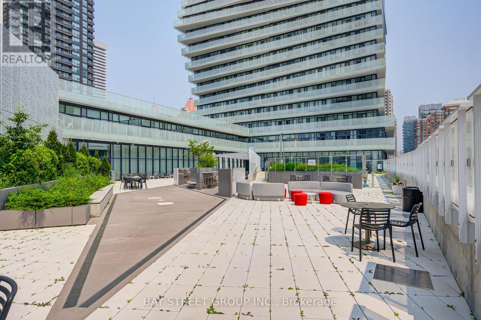 Photo 21 of 3207 3900 Confederation Parkway, Mississauga ON