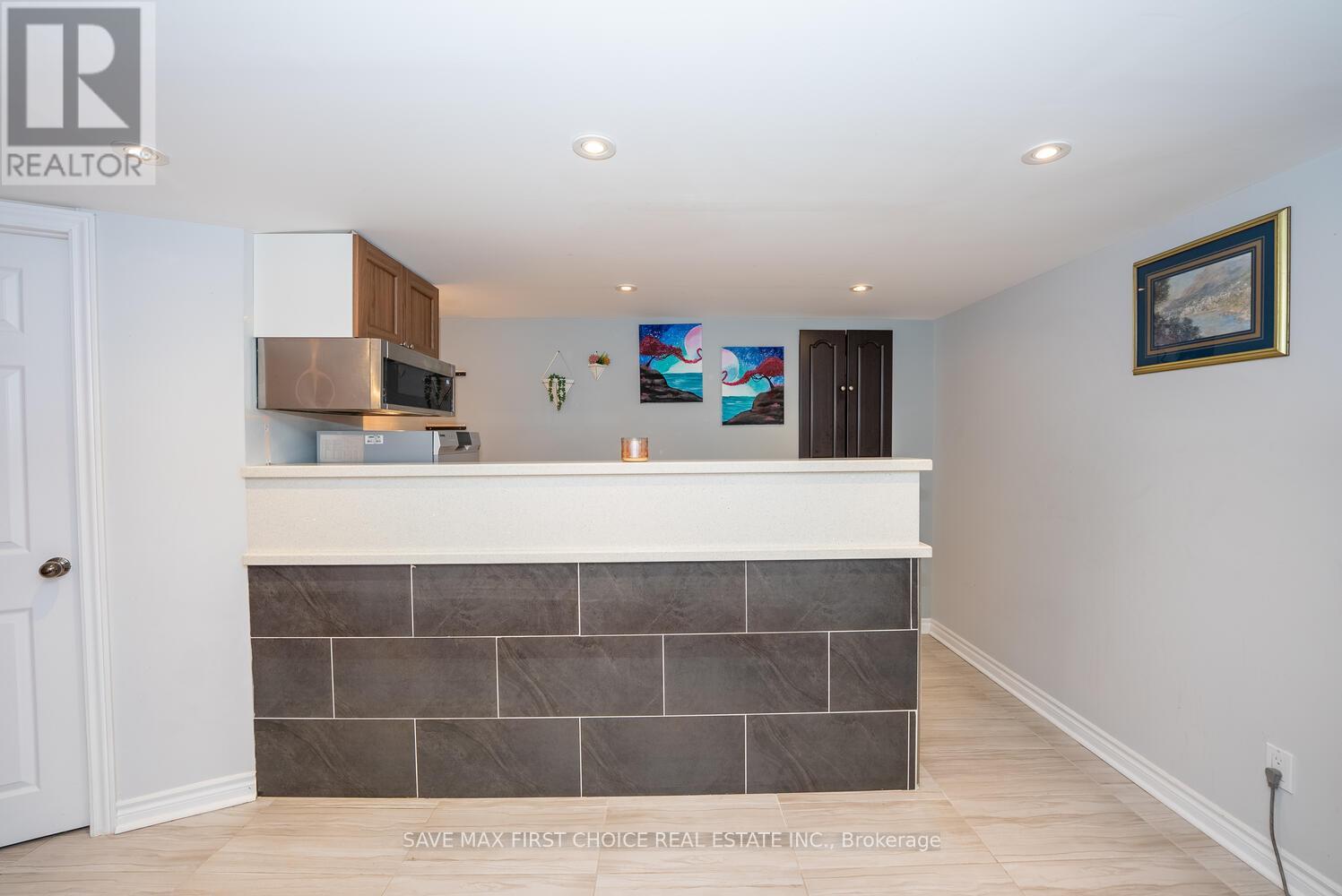 Photo 18 of 5763 Raftsman Cove, Mississauga ON