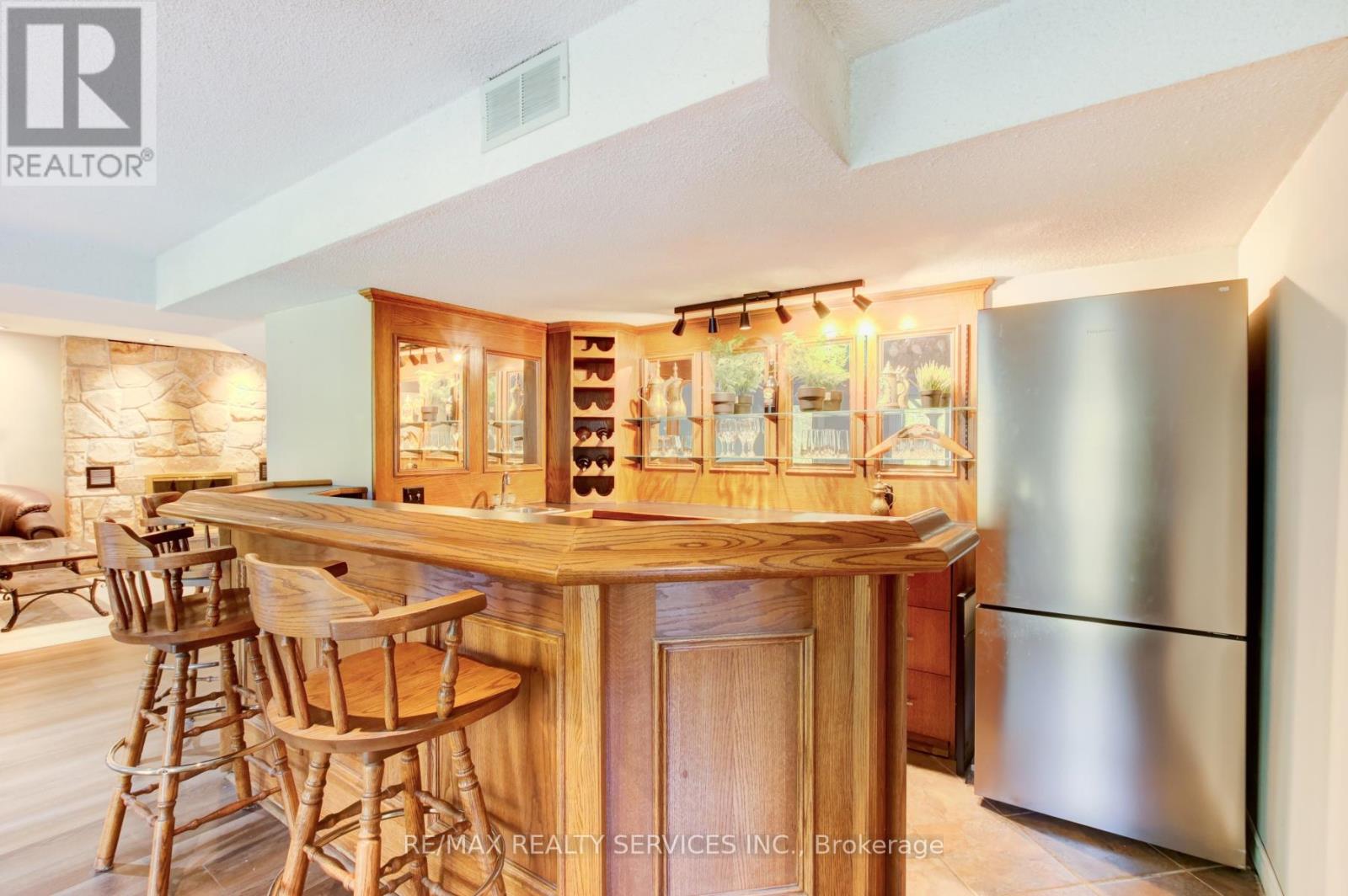 Photo 26 of 25 Brookbank Court, Brampton ON